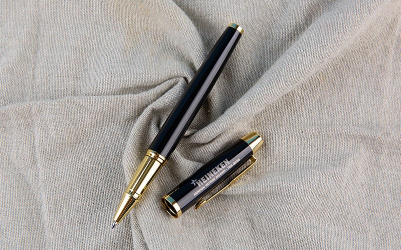 Pen