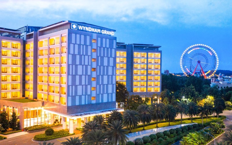 Wyndham Grand Phu Quoc
